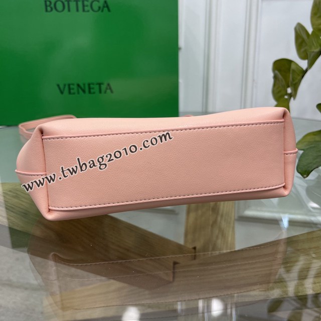Bottega veneta高端女包 98088 寶緹嘉THE TRIANGLE BV專櫃新款蜜桃粉三角形五金手提女包  gxz1134
